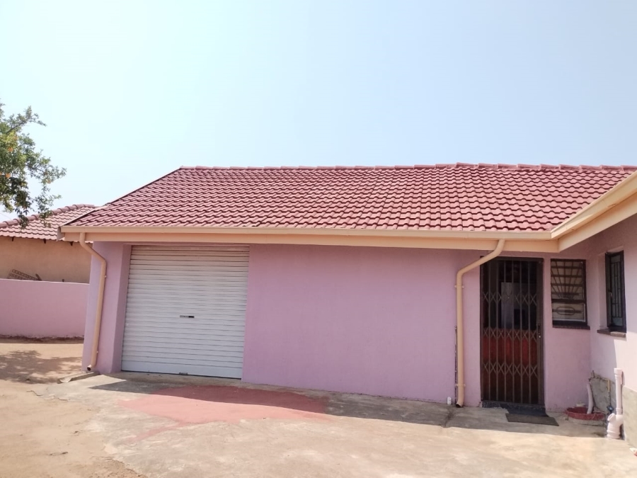 3 Bedroom Property for Sale in Mogwase North West